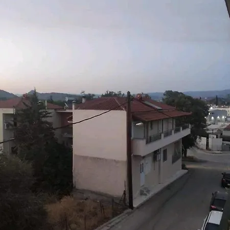 όμορφο και ευρύχωρο διαμέρισμα με θέα! Nafplio